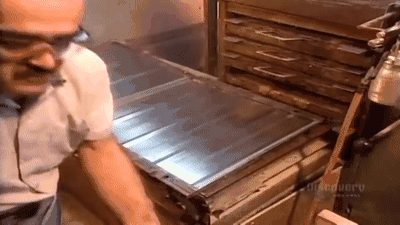 1551752424471456.gif 31.gif